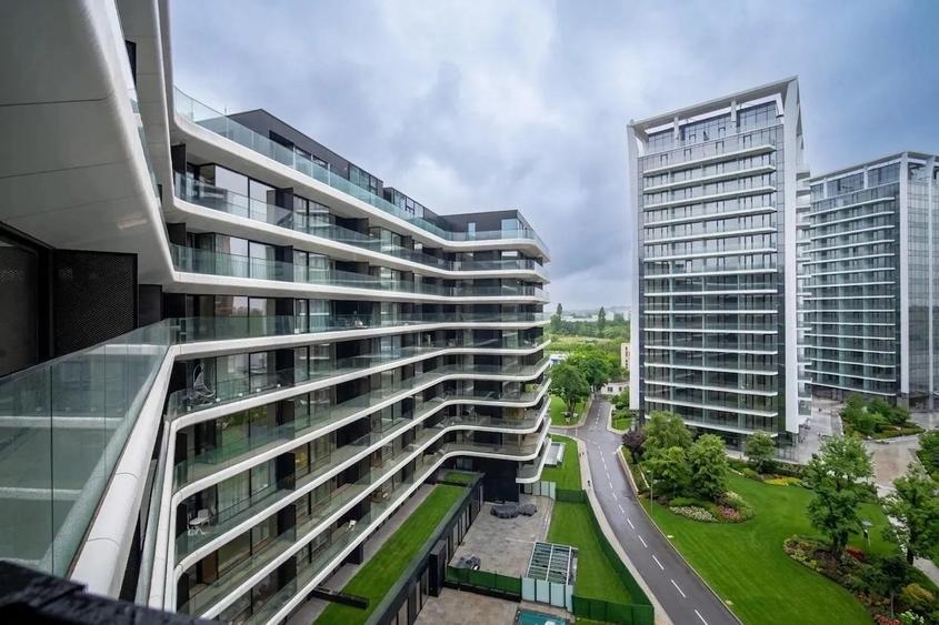 Apartament cu 4 camere decomandat în Floreasca