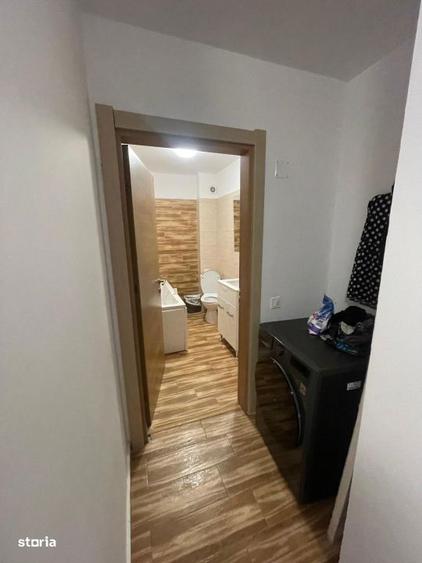 Apartament cu 2 camere decomandat, mobilat în Rovine