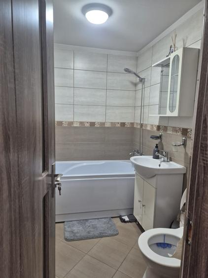 Spațiu comercial, de 52 mp, în Sud