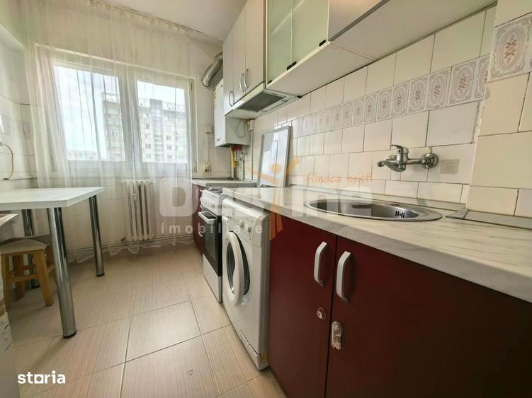Apartament cu 3 camere în Tudor Vladimirescu