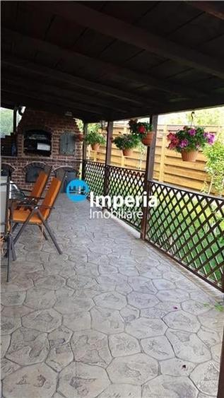 Casă individuală cu 5 camere cu Piscina în Breazu