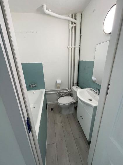 Apartament cu 2 camere decomandat în Berceni