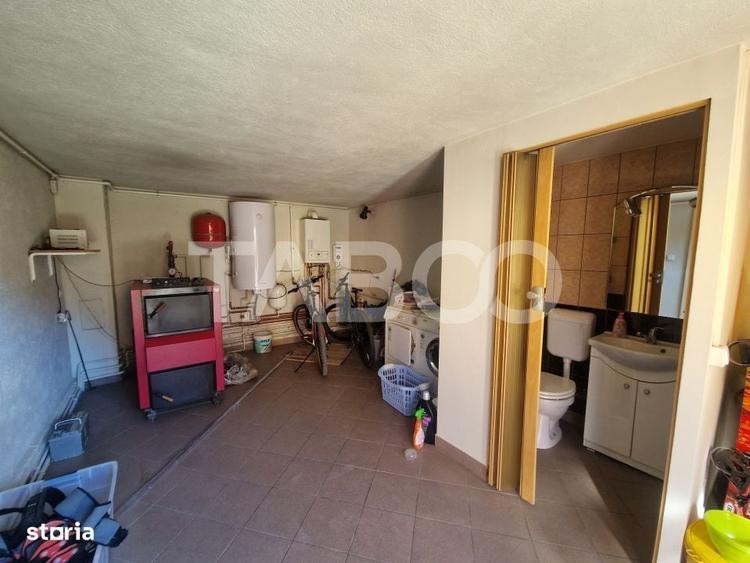 Casă cu 4 camere în Cisnădioara