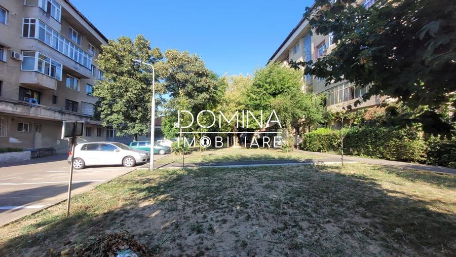 Apartament cu 2 camere semidecomandat, mobilat în 1 Mai