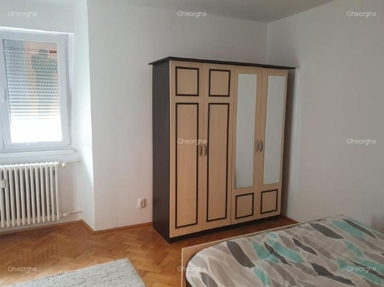 Apartament cu 2 camere decomandat, mobilat în Vatra Luminoasă
