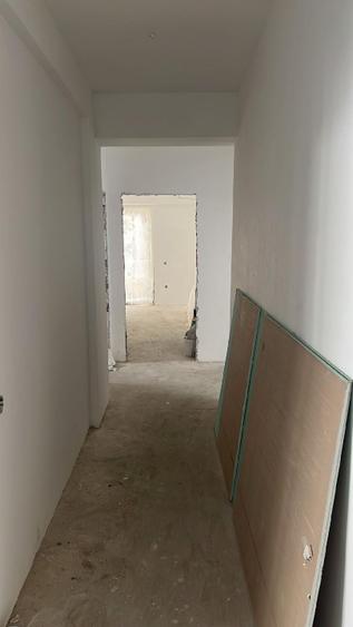 Apartament cu 3 camere decomandat în Dorobanți