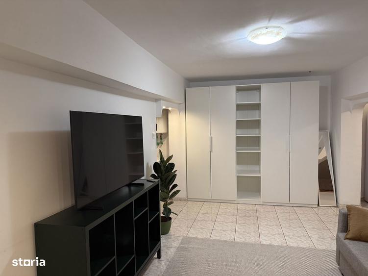 Apartament cu 2 camere nedecomandat în Moșilor