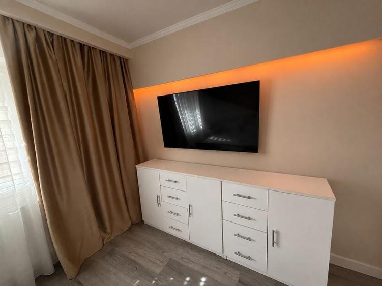 Apartament cu 2 camere semidecomandat în Brazda lui Novac