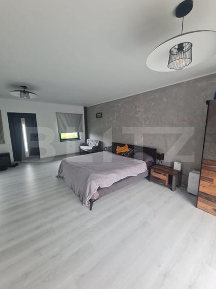 Casă individuală cu 4 camere cu Canalizare în Florești