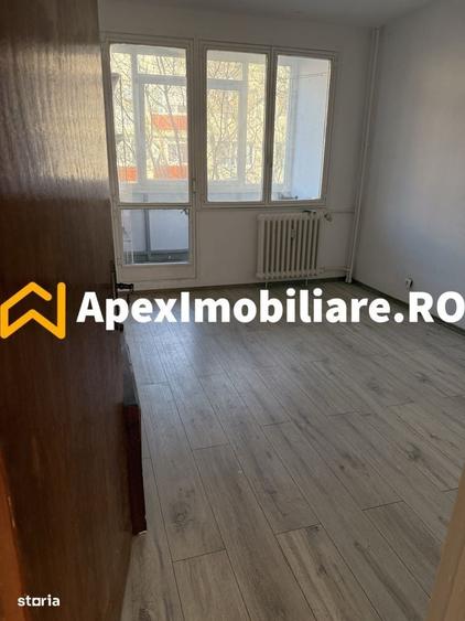 Apartament cu 3 camere decomandat în Brâncoveanu
