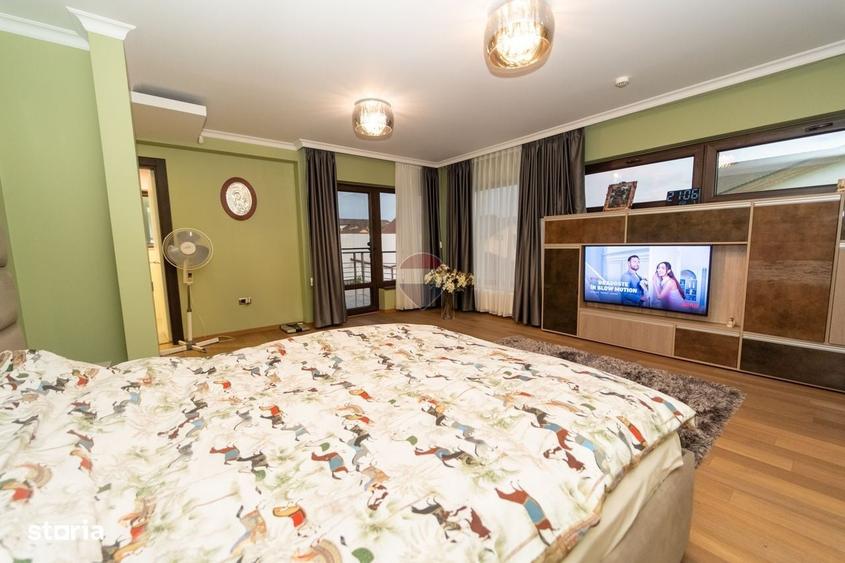 Casă cu 4 camere în Tractorul