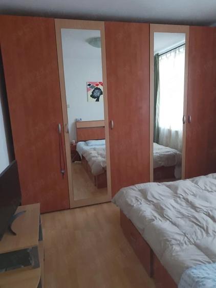 Inchiriez apartament doua camere - 4