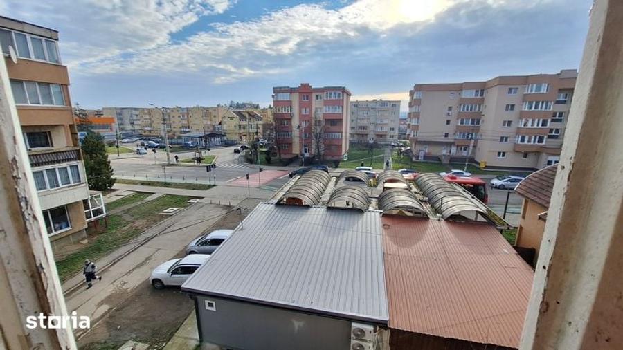 Apartament cu 2 camere decomandat în Sud
