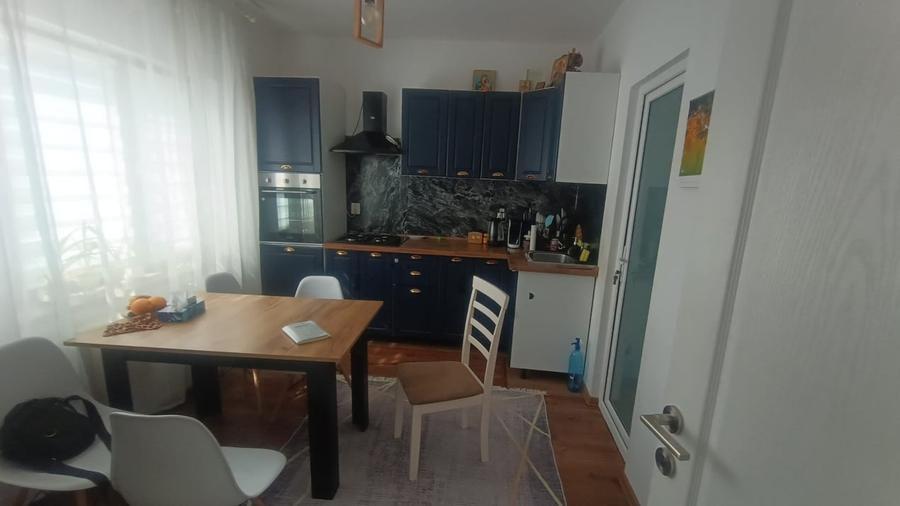 Casă individuală cu 4 camere cu Teren 400 Mp în Brestei