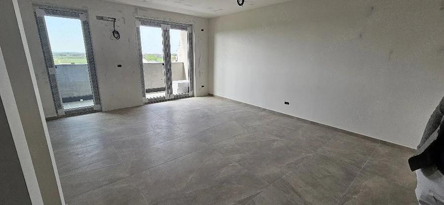 Apartament cu 2 camere semidecomandat în Neptun