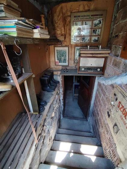 Duplex cu 2 camere cu Canalizare în Est