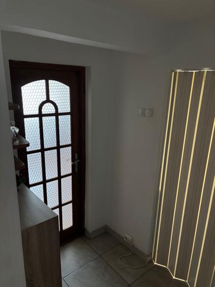 Apartament cu 2 camere decomandat, mobilat în Exterior Vest