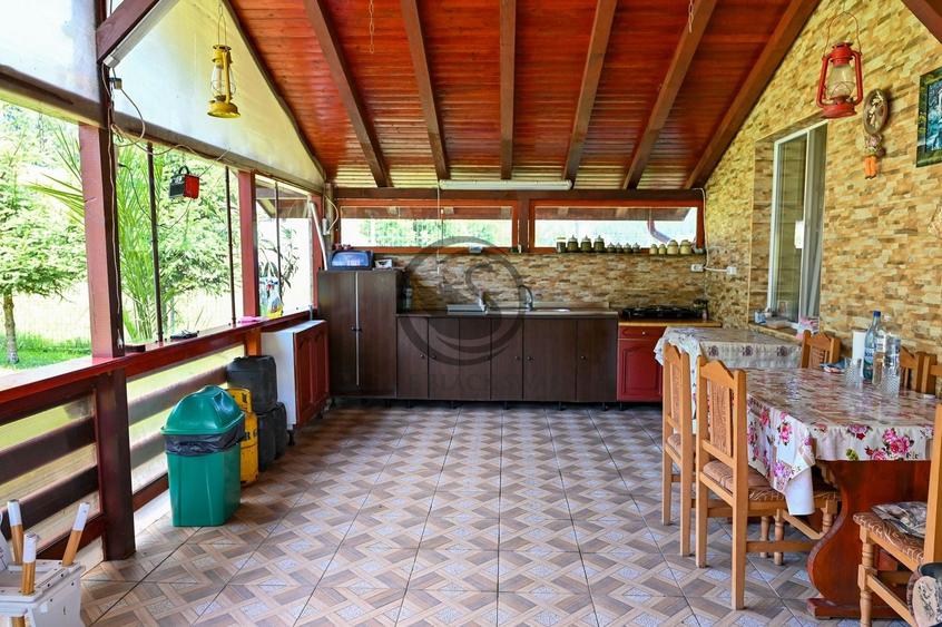 Casă individuală cu 3 camere cu Canalizare în Cheia