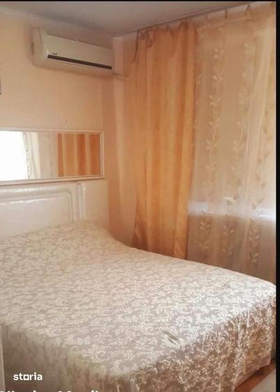 Casă cu 5 camere cu Teren 500 Mp în Cârcea