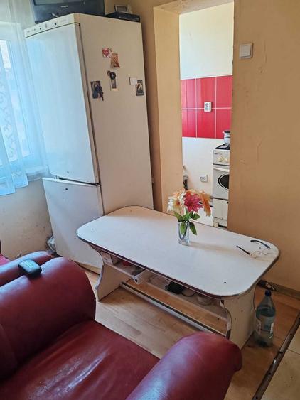 Garsonieră decomandată în Central