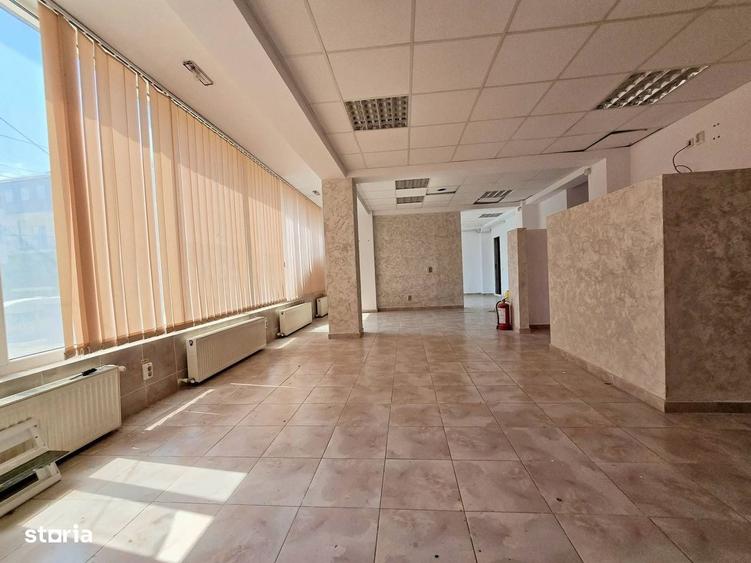 Spațiu comercial, de 104 mp, în Dobroești