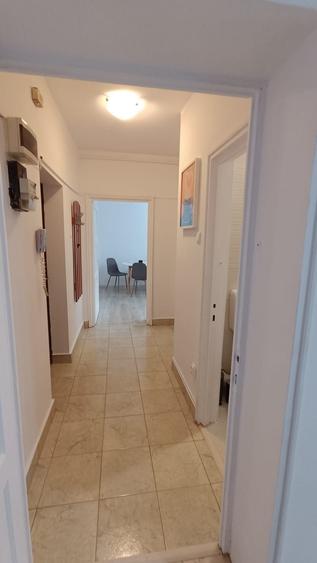 Apartament cu 2 camere decomandat în Floreasca
