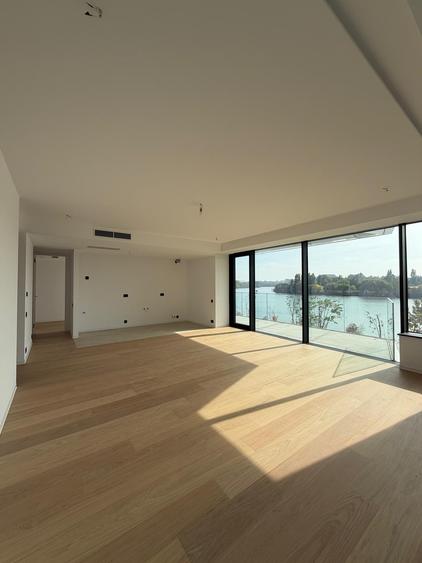 Apartament cu 4 camere în Floreasca