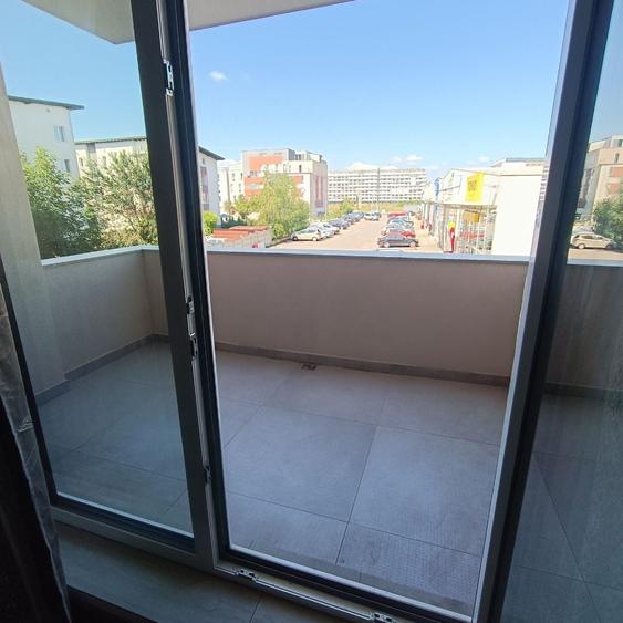 Apartament cu 2 camere decomandat în Florești