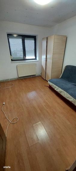 Apartament cu 3 camere decomandat în Dorobanți 1