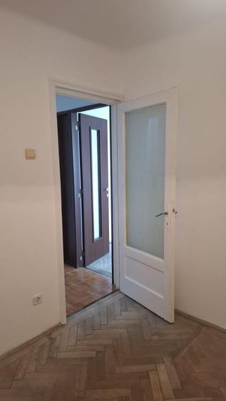 Apartament 2 camere semidecomandat English Park - 4