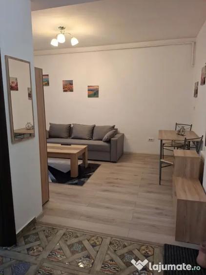 Apartament cu 2 camere semidecomandat în Chiajna