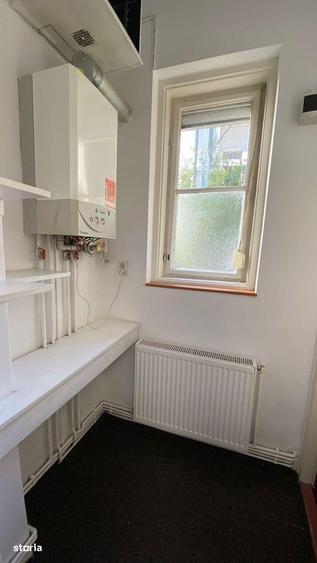 Spatiu pentru birou , 2 incaperi , zona ultracentrala , 42 mp - 1