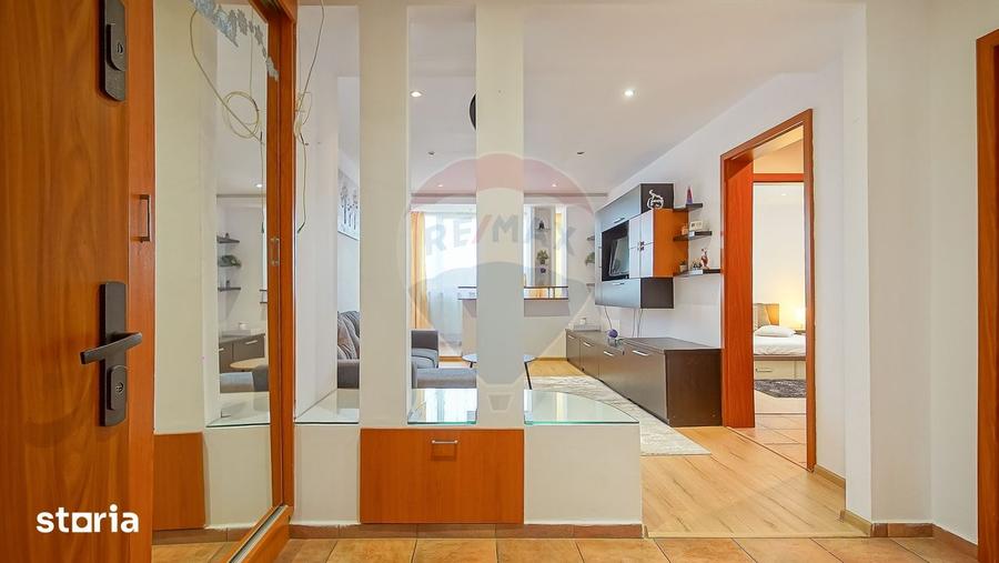 Apartament cu 2 camere semidecomandat, mobilat în Vlahuță