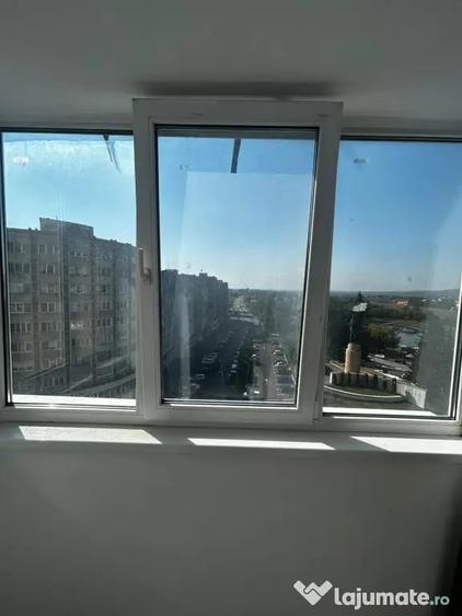 Apartament cu 3 camere decomandat în Gării