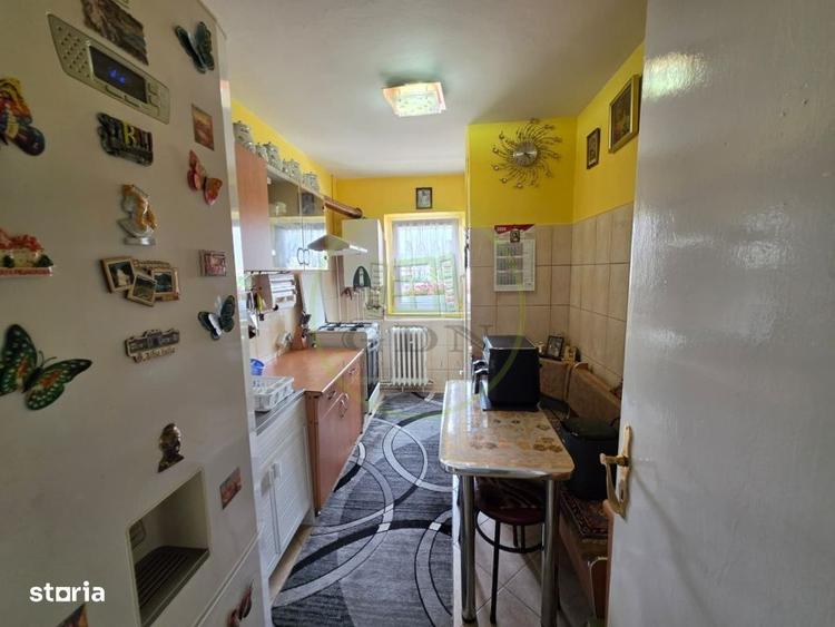 Apartament cu 4 camere decomandat în Hipodrom 3