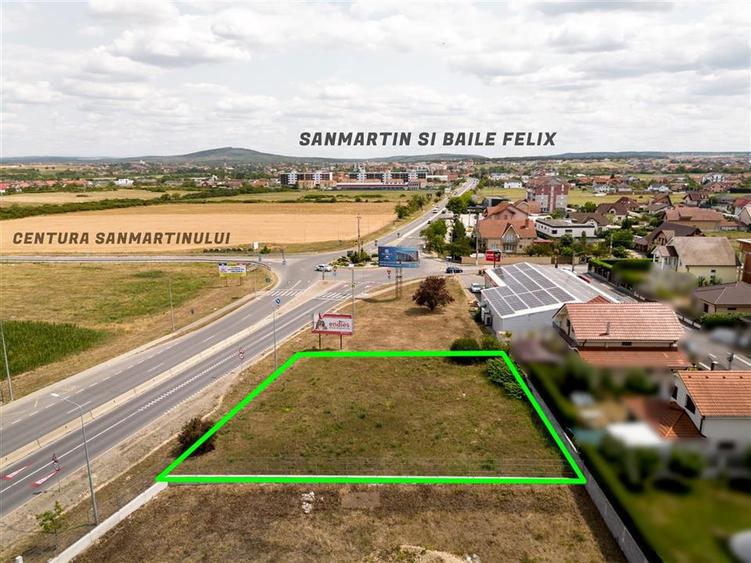 Teren intravilan de 872 mp, în Sânmartin