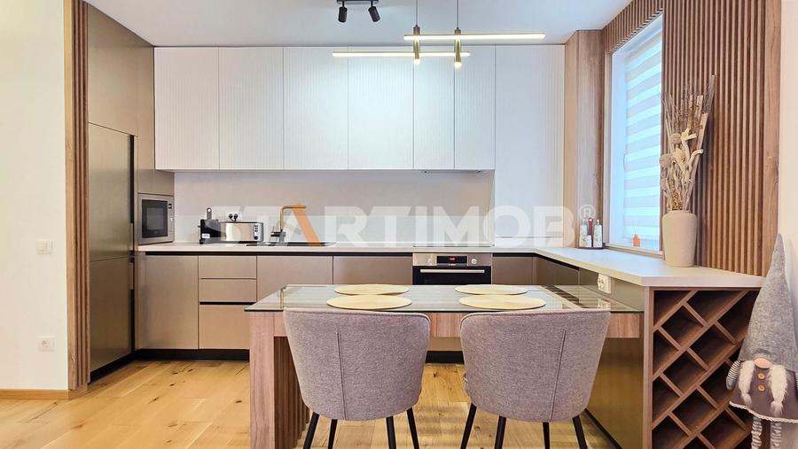 Apartament cu 2 camere decomandat, mobilat în Astra