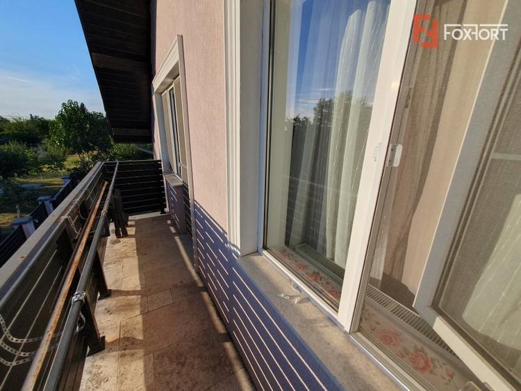 Casă individuală cu 4 camere cu Canalizare în Sânmihaiu Român