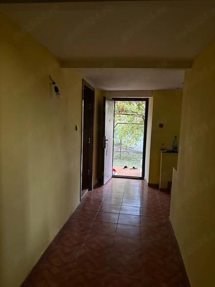 Casă cu 4 camere cu Teren 2612 Mp în Ceamurlia de Sus