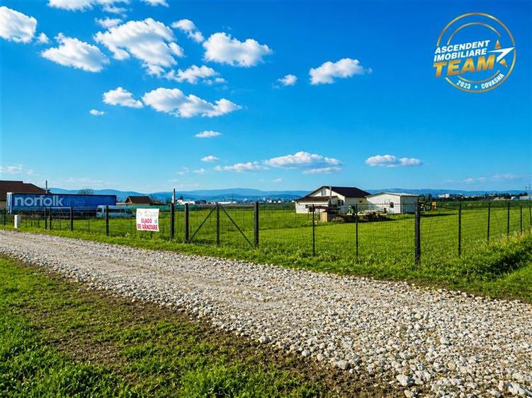 Teren Construcții intravilan de 2498 mp, în Chilieni