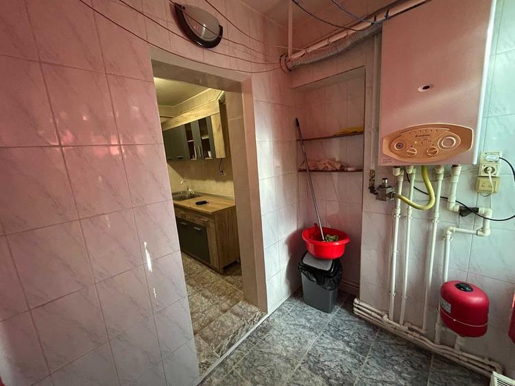 Apartament cu 2 camere decomandat în Mazepa 2