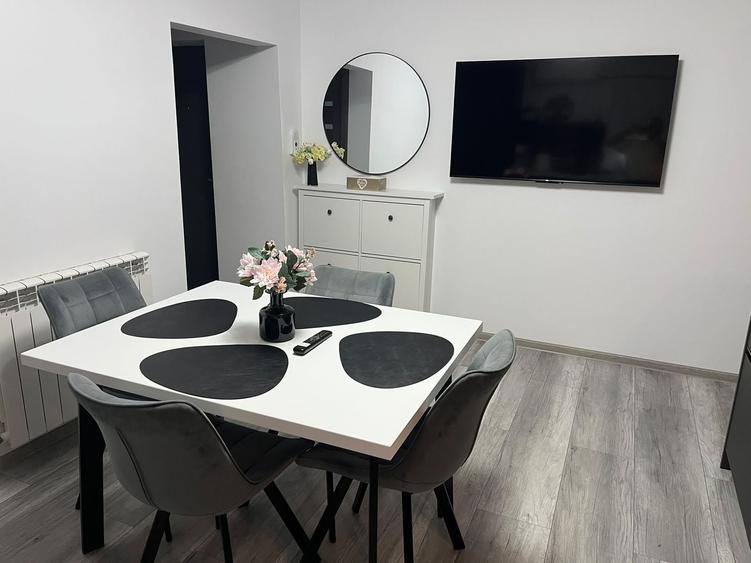 Apartament cu 3 camere, mobilat în Telegrafului