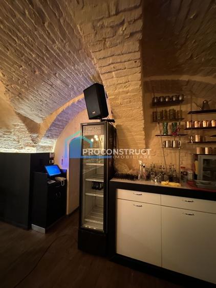 Proprietate specială, de 220 mp, în P-ța Unirii