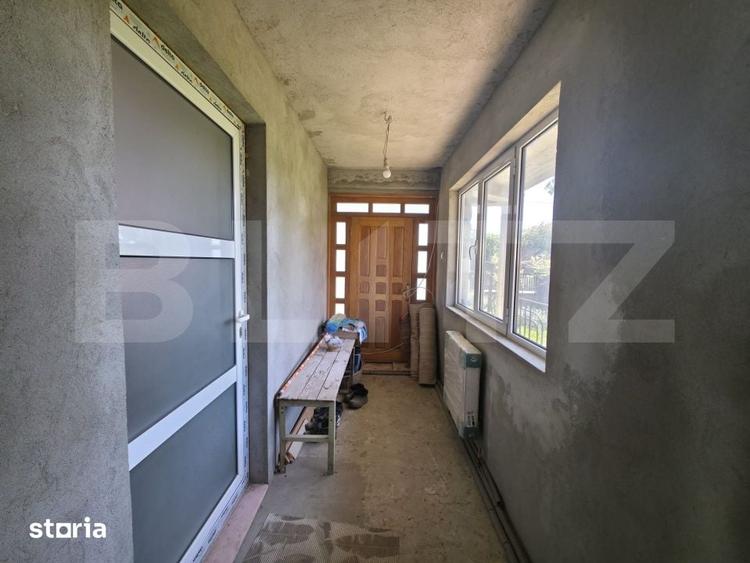 Casă cu 3 camere cu Teren 843 Mp în Scoarța