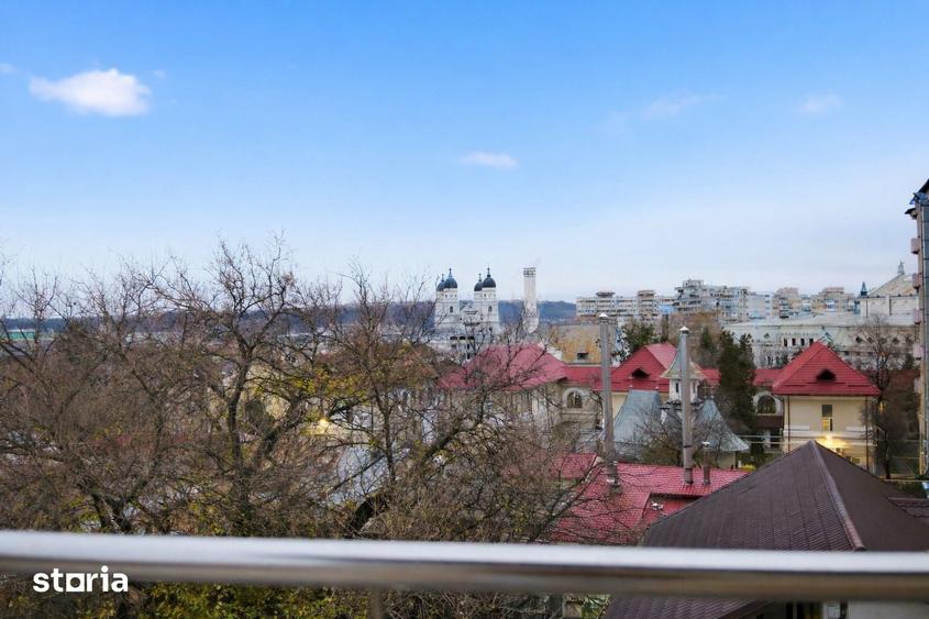 Apartament cu 3 camere decomandat, mobilat în Centru Civic