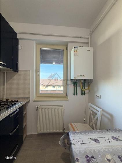Apartament cu 3 camere decomandat în Lunca Cetățuii