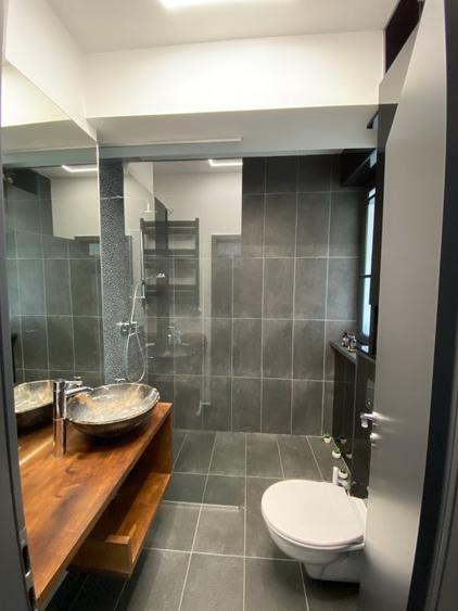 Apartament cu 2 camere decomandat, mobilat în Florilor