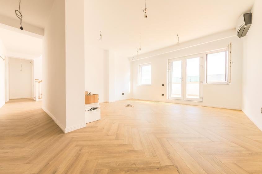 Duplex cu 6 camere cu Canalizare în Timpuri Noi