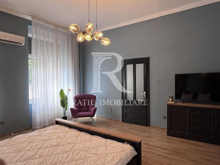Apartament cu 3 camere semidecomandat, mobilat în Ultracentral