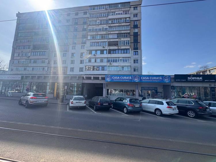 Spațiu comercial, de 120 mp, în Independenței